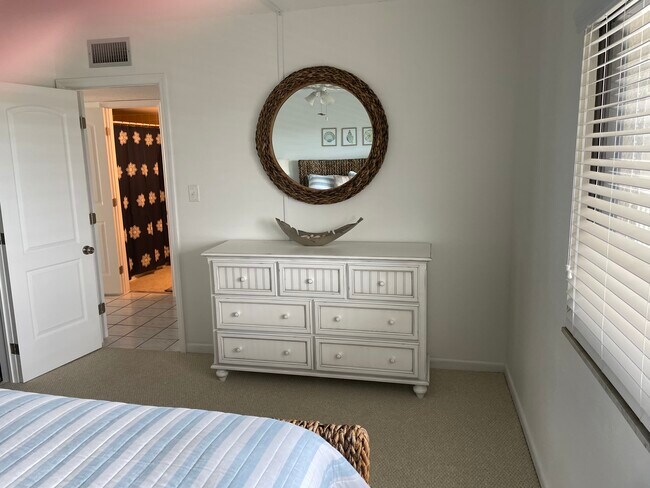 Bedroom - 4501 S Atlantic Ave