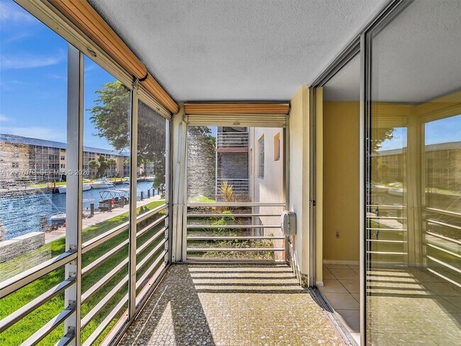 Building Photo - 3600 NE 170th St