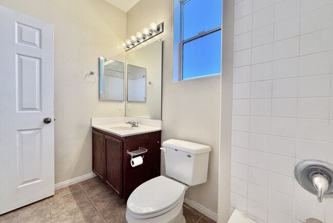 Building Photo - 6039 Glowing Cottage Ct
