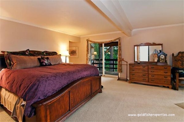 Building Photo - Incline Village: House - 4 Bedrooms, 3.5 B...
