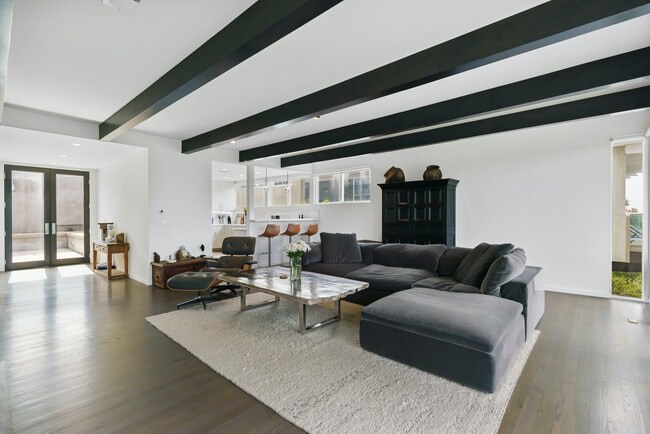 Building Photo - 2235 Gloaming Way