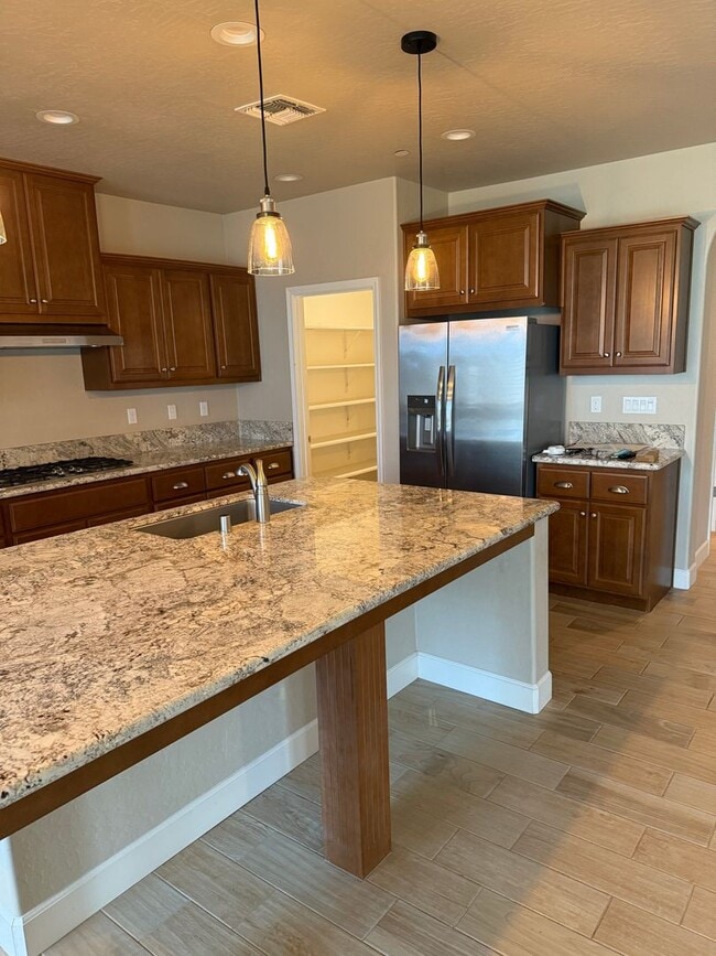 Building Photo - Charming 3 bedroom 2 bathroom with an office, located in Quail Run