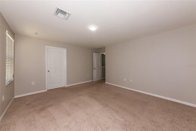 Building Photo - 5012 San Palermo Dr