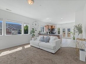 Building Photo - 114 Bella Monte Dr