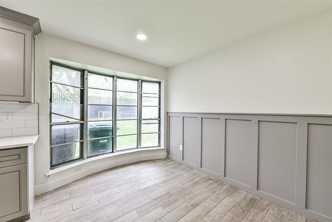 Building Photo - 4707 Northrup Dr