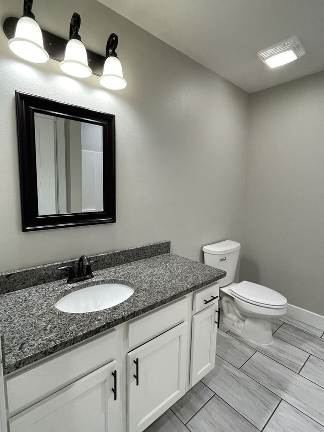 Building Photo - 108 Kennedy Ct