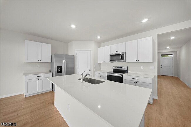 Building Photo - 4080 Peaceful River Ln