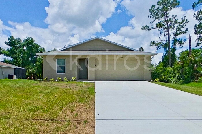 Building Photo - 1156 Sword St