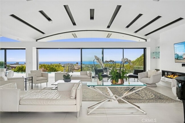 Building Photo - 4607 Perham Rd