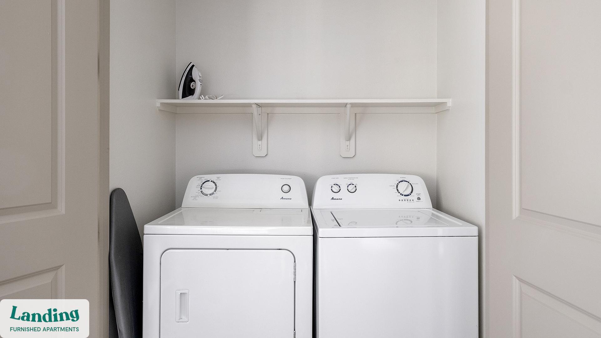 Building Photo - 2626 Fountain View Dr