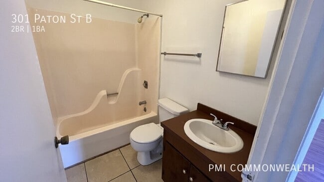 Building Photo - 301 Paton St