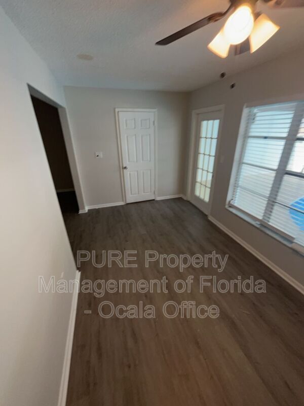 Building Photo - 3135 SW 97th St