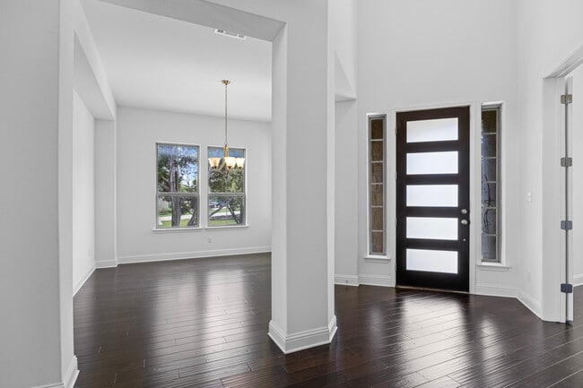 Building Photo - 567 Pecos River Xing