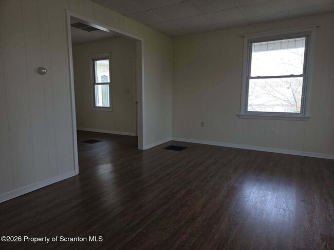 Building Photo - 138 Charles St