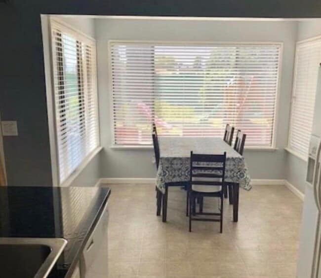 Building Photo - 5250 Riverlake Rd