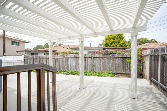 Building Photo - 230 Avenida Miramar