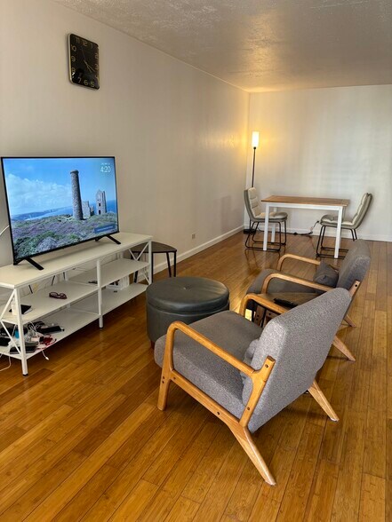 Building Photo - 1778 Ala Moana Blvd