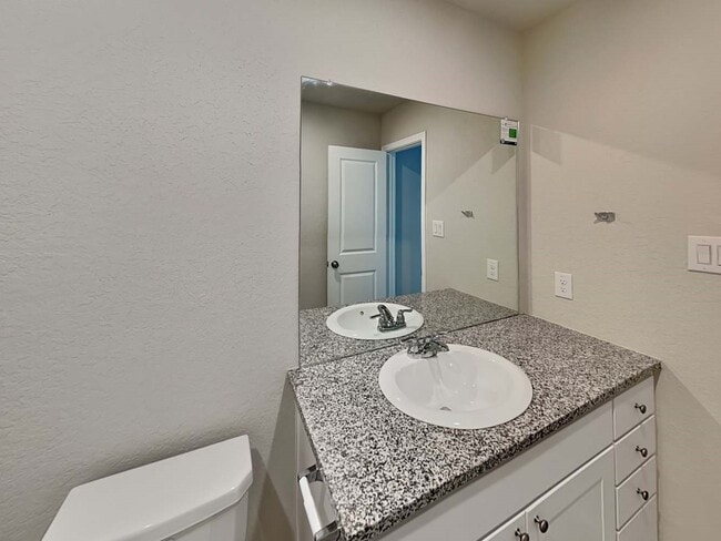 Building Photo - 10622 Varmus Dr