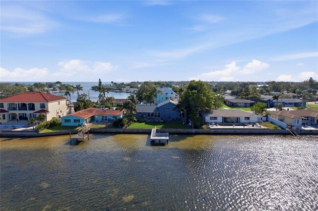 Building Photo - 377 22nd Ave SE