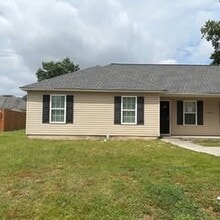 Building Photo - 1819 Hazel Dr
