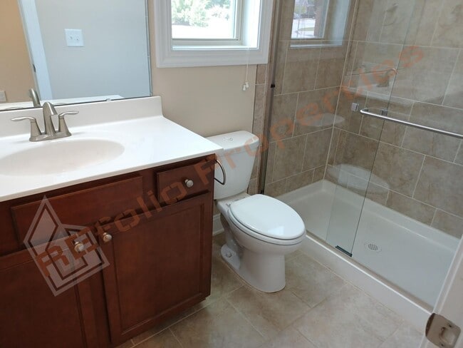 Building Photo - 414 Boscawen Ln