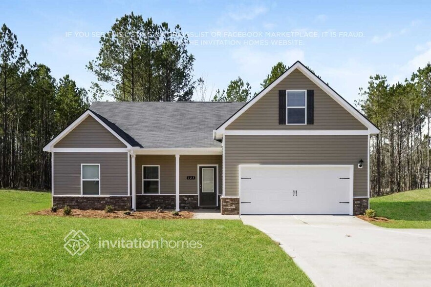 Primary Photo - 323 Amelia Ln