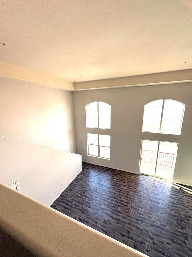 Building Photo - Beautiful, 2 story penthouse loft at the Manhattan condos on the south strip.