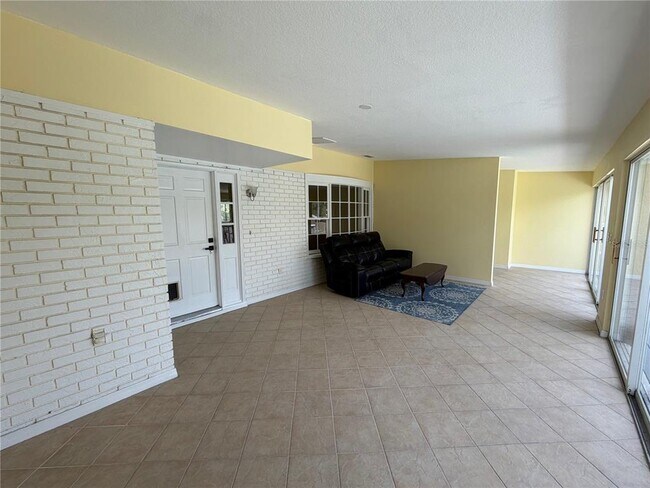 Building Photo - 7941 SYCAMORE Dr
