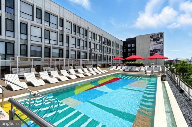 Building Photo - 1775 N American St