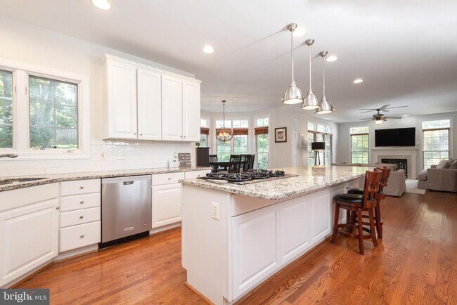 Building Photo - 11629 Forest Hill Ct