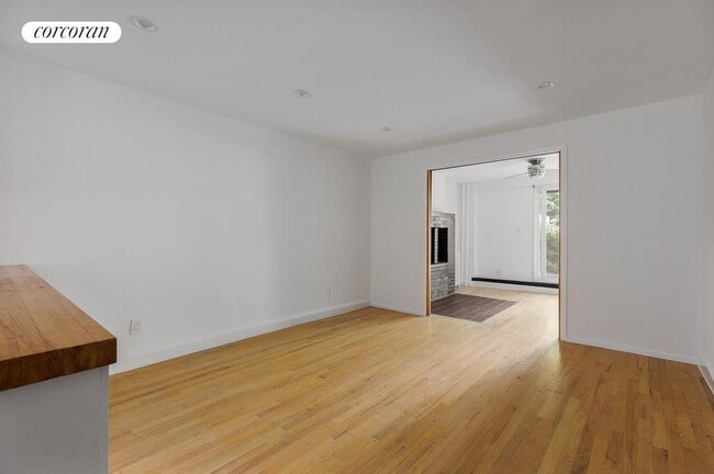 Building Photo - 163 Bergen St