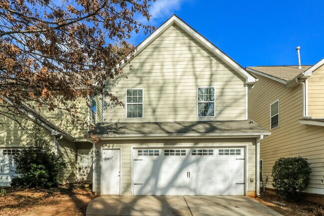 Building Photo - 25 Preserve Dr