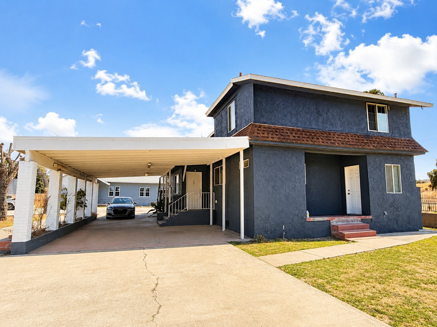 Building Photo - 860 S Gregory St