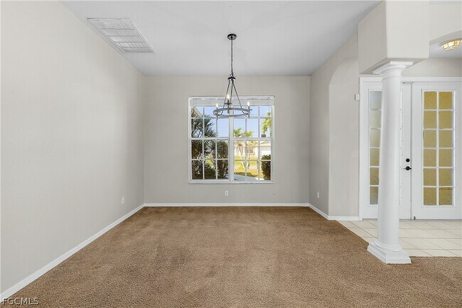 Building Photo - 2137 SW 11th Ct