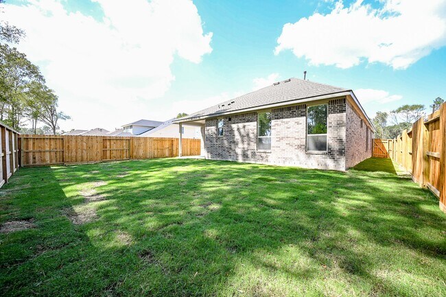 Building Photo - 8278 Boundary Waters Dr