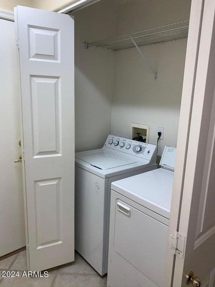 Building Photo - 814 W Morelos St