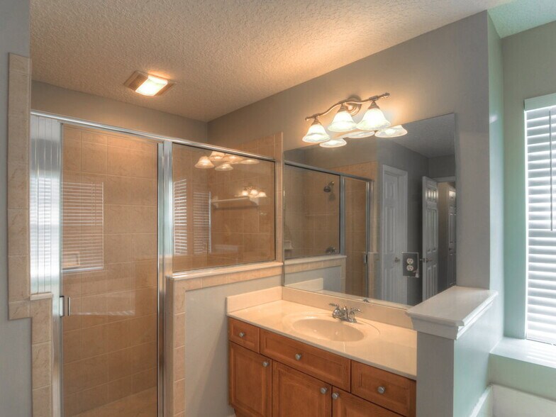 Building Photo - 233 Bell Branch Ln