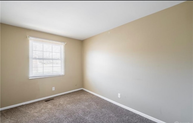 Building Photo - 1408 Long Island Ct