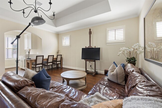 Building Photo - 1202 Wynden Commons Ln