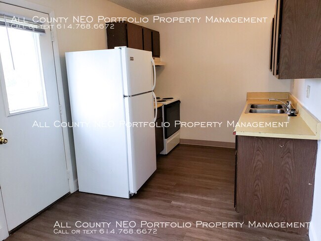 Building Photo - 935 S Court St