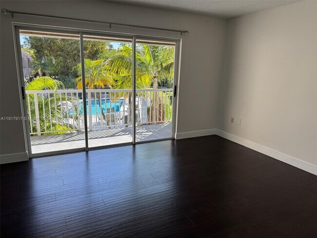 Building Photo - 16226 SW 92nd Ave