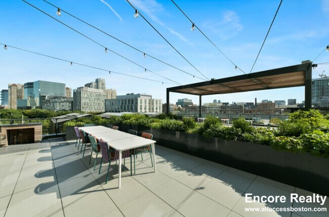 Building Photo - 151 North First St. Unit 1307