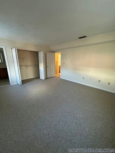 Building Photo - 3 April Ln