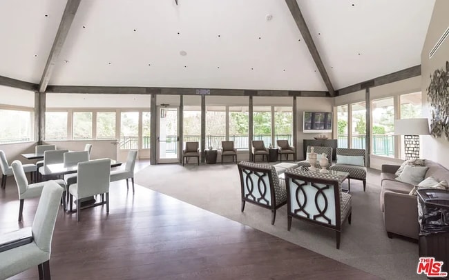 Building Photo - 2510 Almaden Ct