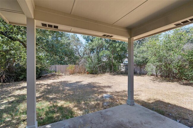 Building Photo - 3307 Blue Ridge Dr