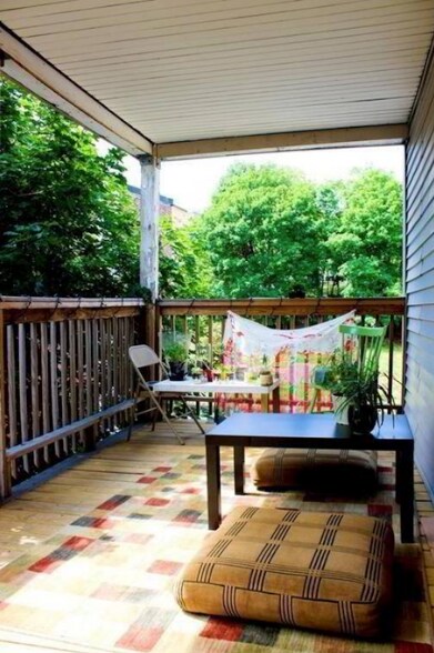 Building Photo - 10 Carmel St