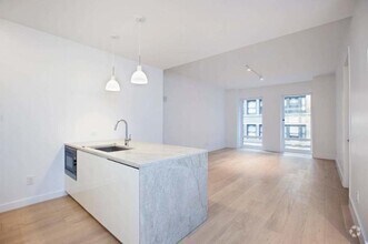 Building Photo - 1 bedroom in New York NY 10023