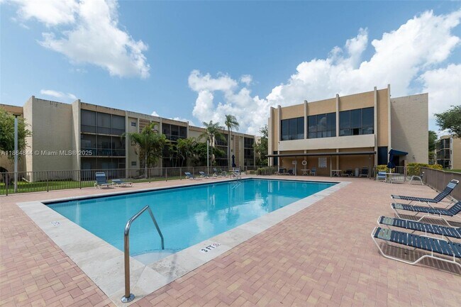 Building Photo - 8401 SW 107th Ave