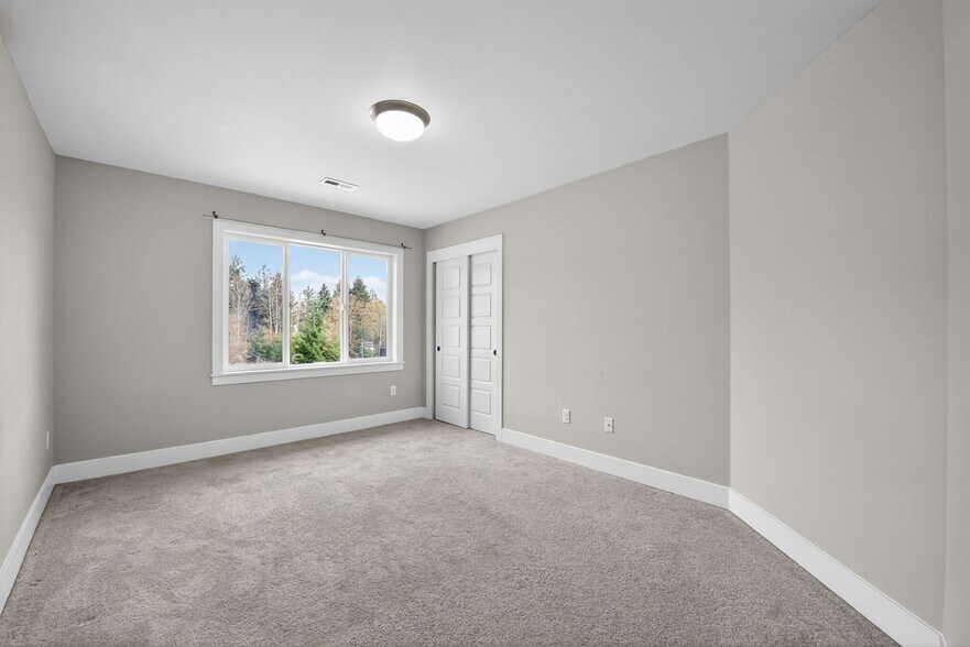 Building Photo - 14210 57th Ave E