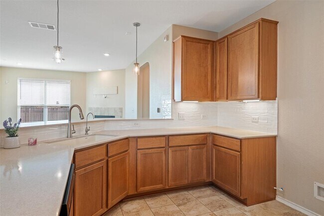 Building Photo - 6300 Carriage Pines Dr